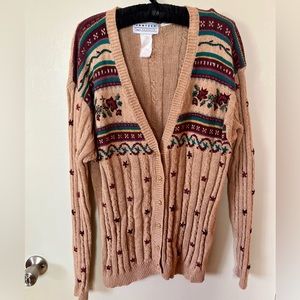 GORGEOUS Vintage Hand-Embroidered Women’s Cardigan with detail brass buttons